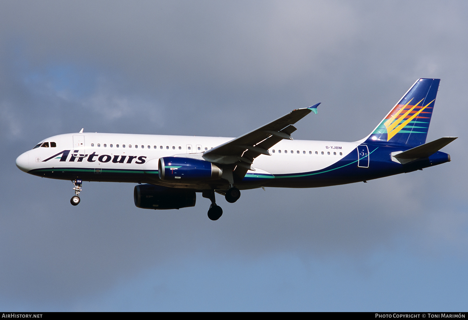 Aircraft Photo of G-YJBM | Airbus A320-231 | Airtours International | AirHistory.net #643281