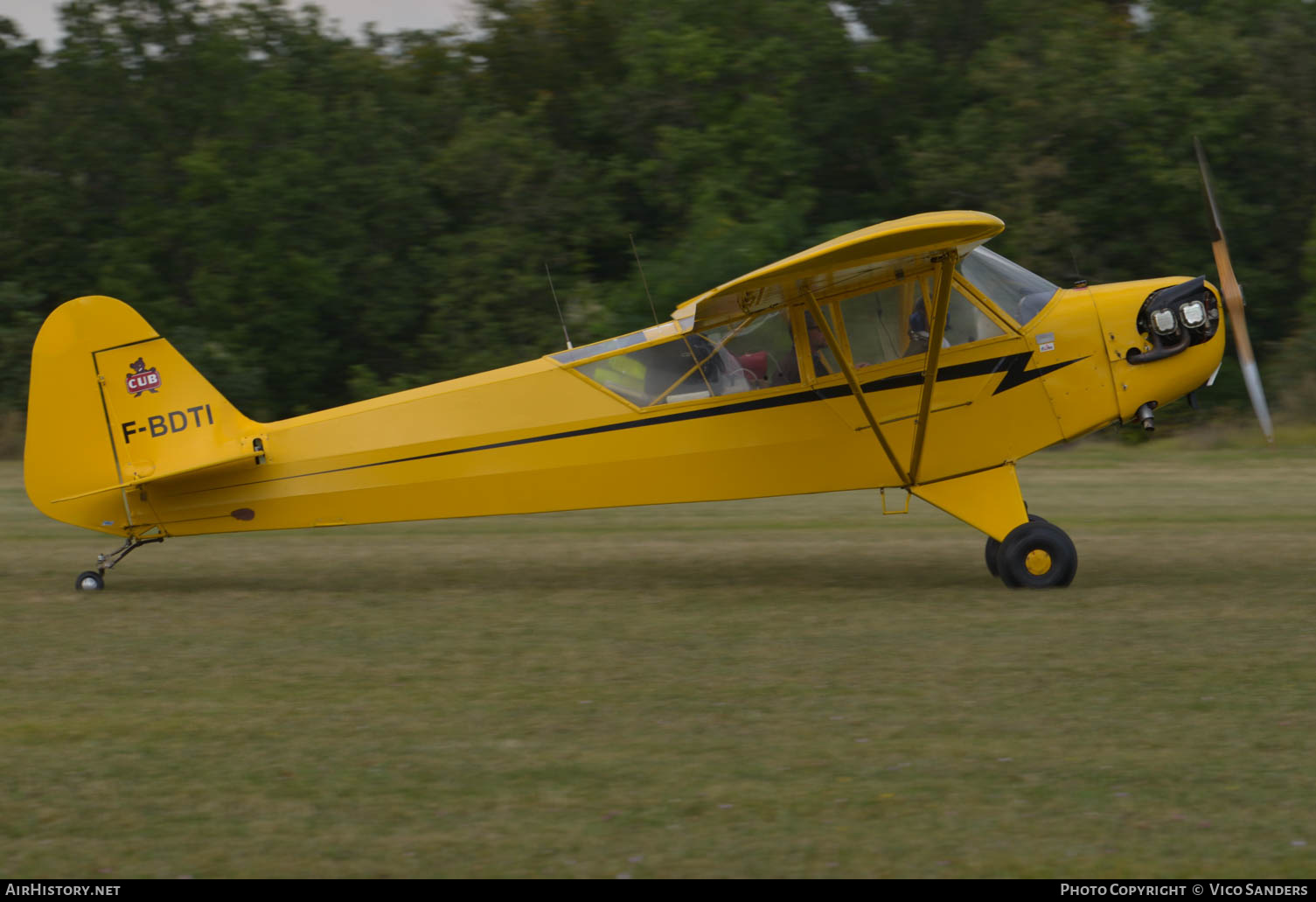 Aircraft Photo of F-BDTI | Piper L-4J Grasshopper (J-3C-65) | AirHistory.net #643391