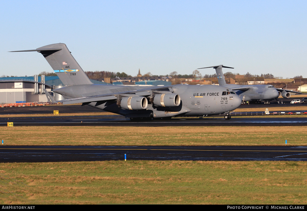 Aircraft Photo of 07-7169 / 77169 | Boeing C-17A Globemaster III | USA - Air Force | AirHistory.net #643433