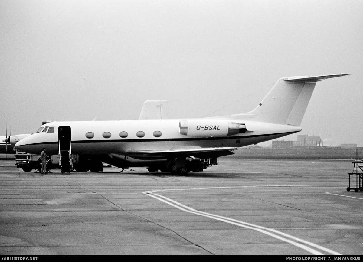 Aircraft Photo of G-BSAL | Grumman American G-1159 Gulfstream II | Shell | AirHistory.net #643463