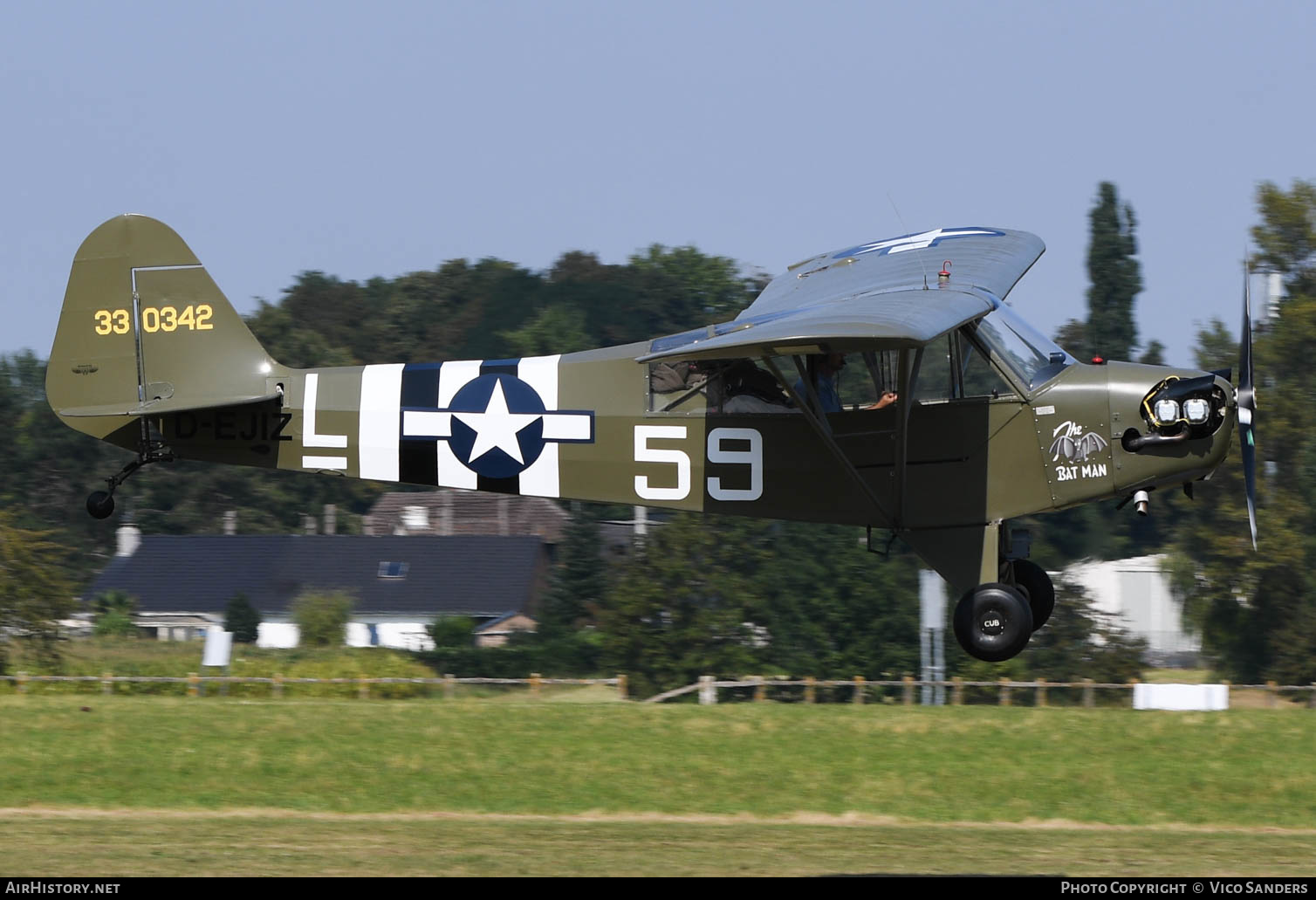 Aircraft Photo of D-EJIZ / 330342 | Piper J-3C-90 Cub | USA - Air Force | AirHistory.net #643483