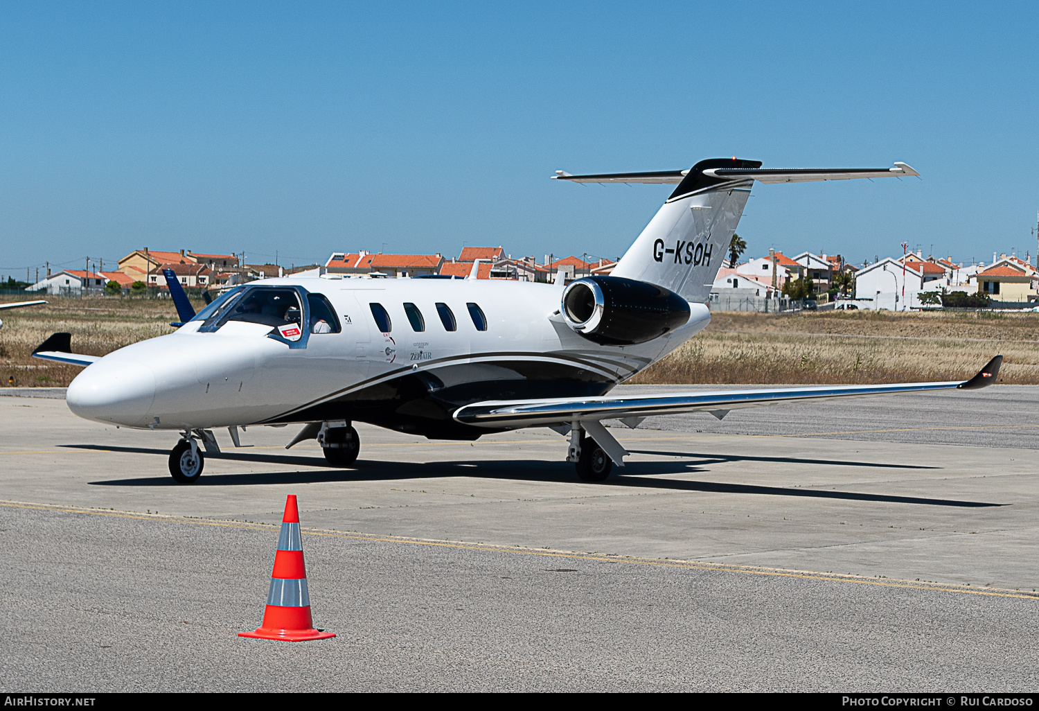 Aircraft Photo of G-KSOH | Cessna 525 CitationJet M2 | AirHistory.net #643490