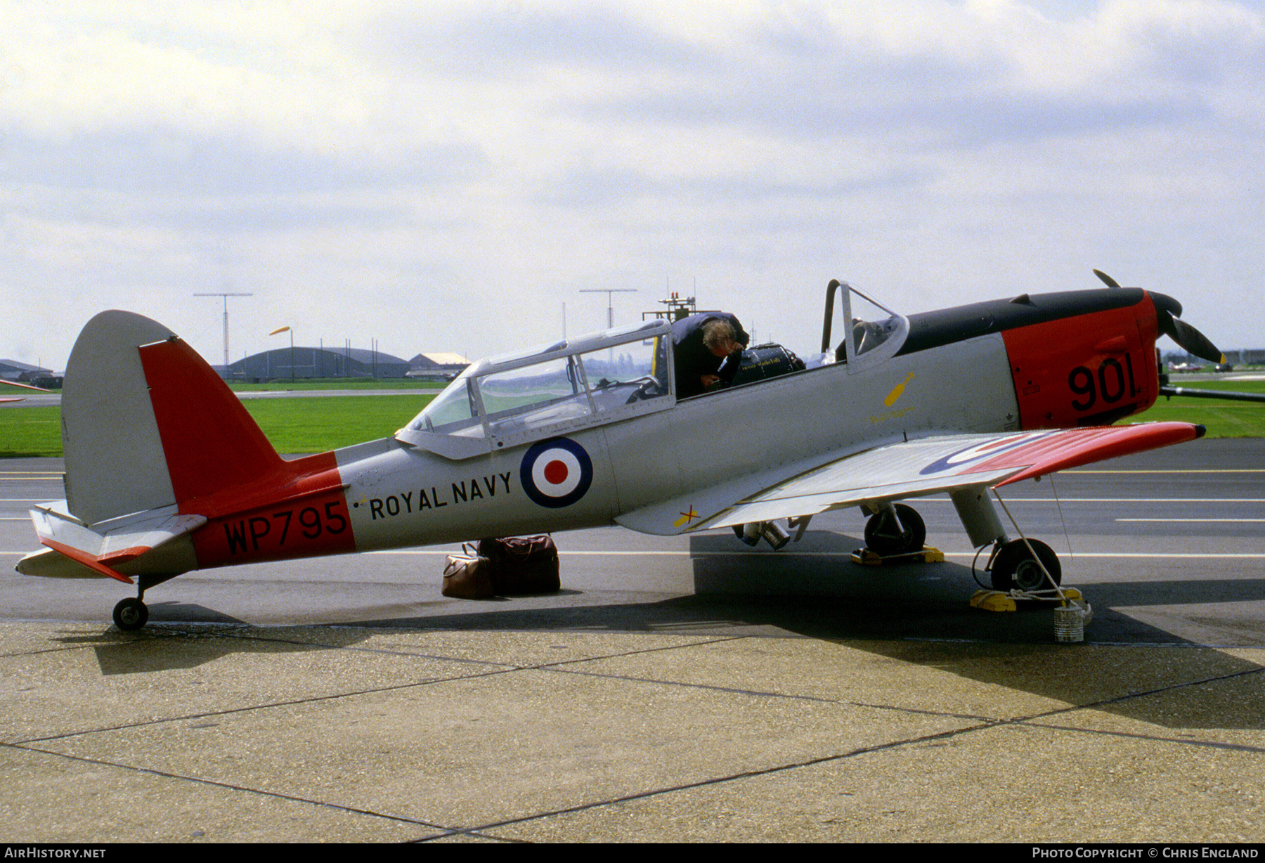 Aircraft Photo of WP795 | De Havilland Canada DHC-1 Chipmunk T10 | UK - Navy | AirHistory.net #643497