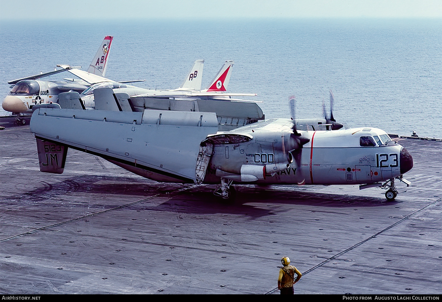 Aircraft Photo of 155123 | Grumman C-2A Greyhound | USA - Navy | AirHistory.net #643505