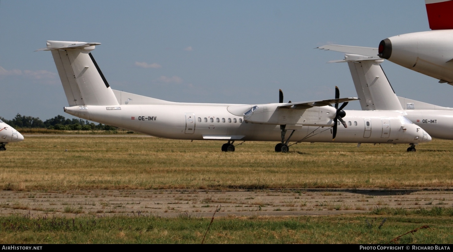 Aircraft Photo of OE-IMV | Bombardier DHC-8-402 Dash 8 | AirHistory.net #643591