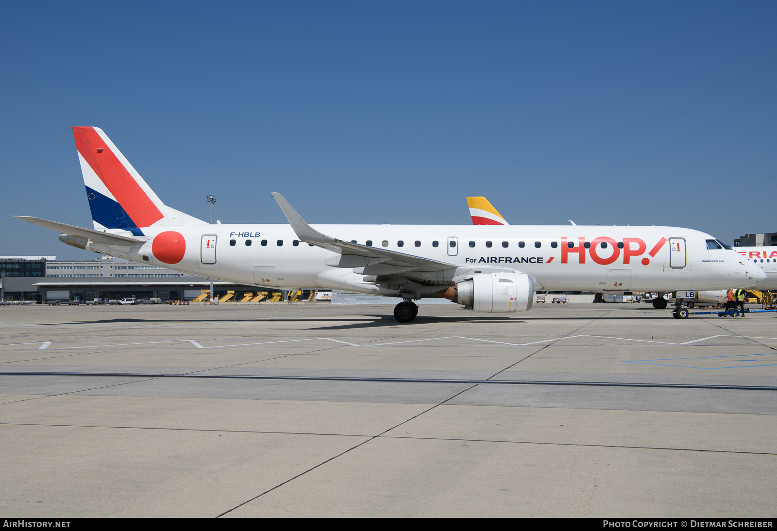 Aircraft Photo of F-HBLB | Embraer 190LR (ERJ-190-100LR) | Hop! | AirHistory.net #643592