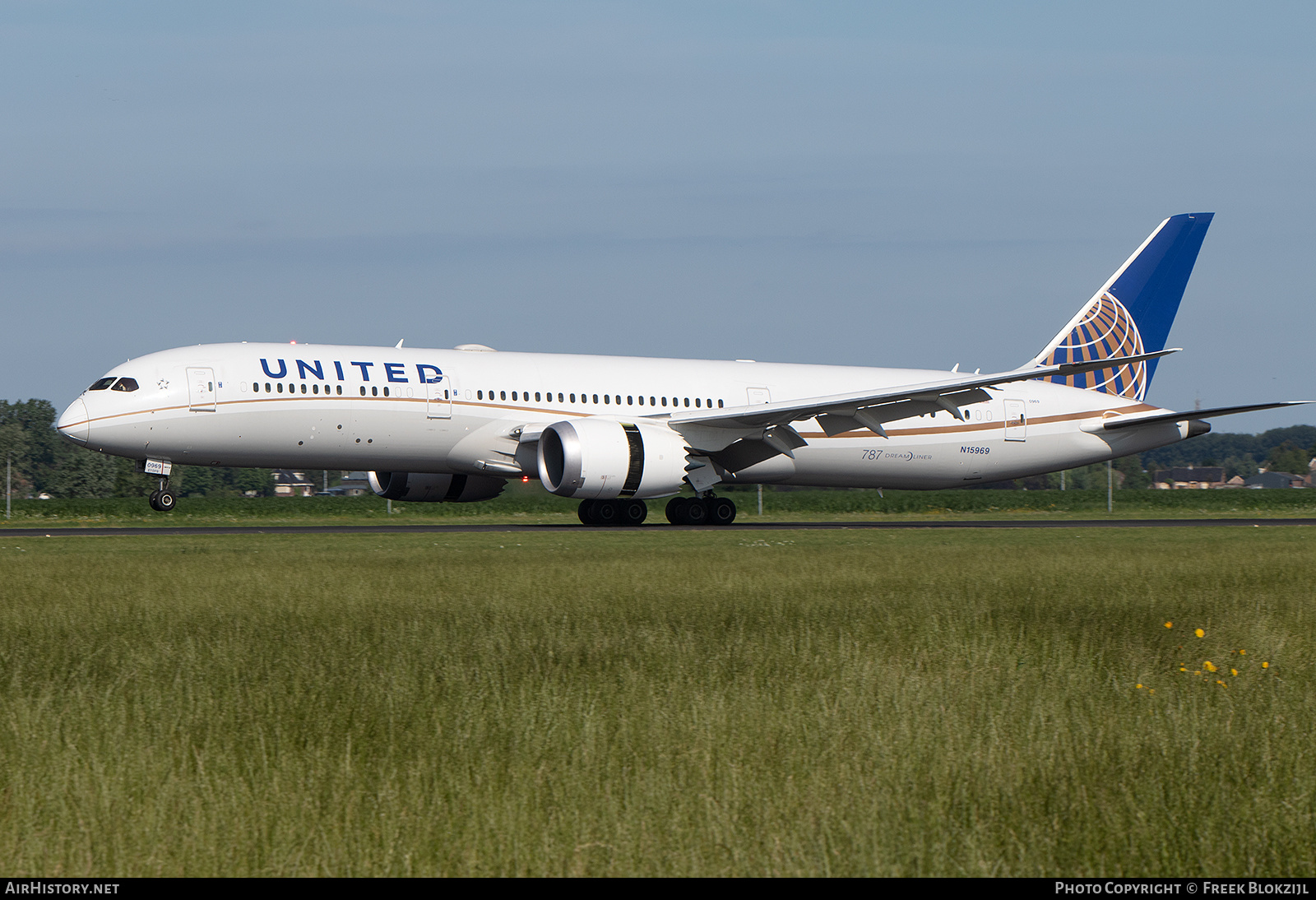 Aircraft Photo of N15969 | Boeing 787-9 Dreamliner | United Airlines | AirHistory.net #643632