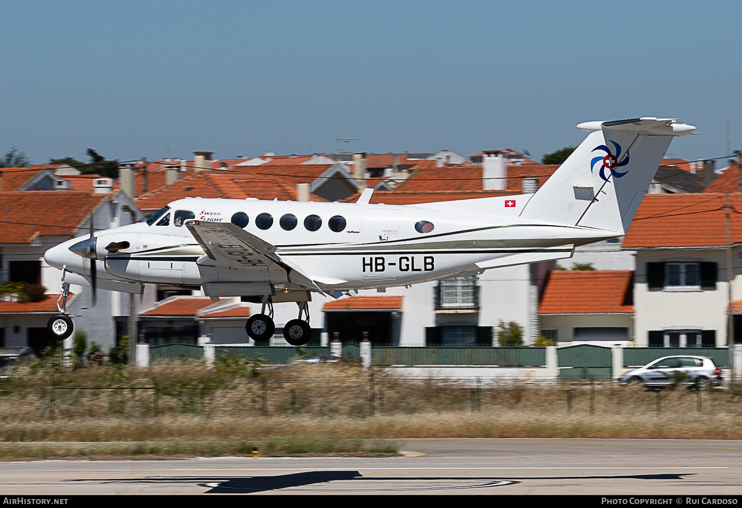 Aircraft Photo of HB-GLB | Beech B200 Super King Air | Swiss Flight Services | AirHistory.net #643646