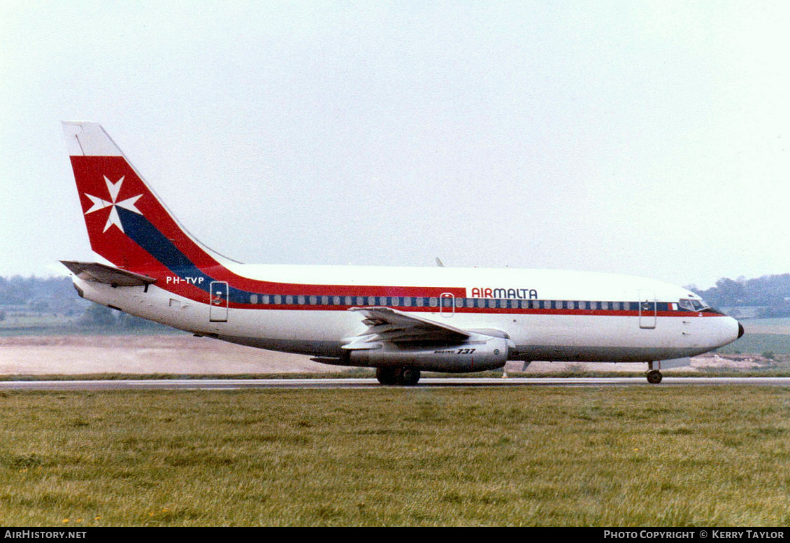 Aircraft Photo of PH-TVP | Boeing 737-2K2/Adv | Air Malta | AirHistory.net #643679