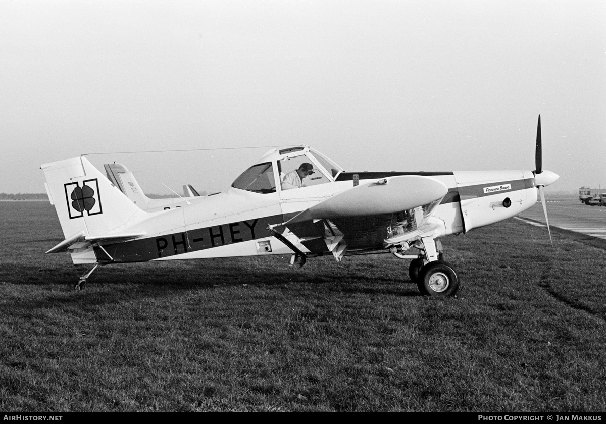 Aircraft Photo of PH-HEY | Piper PA-36-285 Pawnee Brave | Heyboer | AirHistory.net #643767