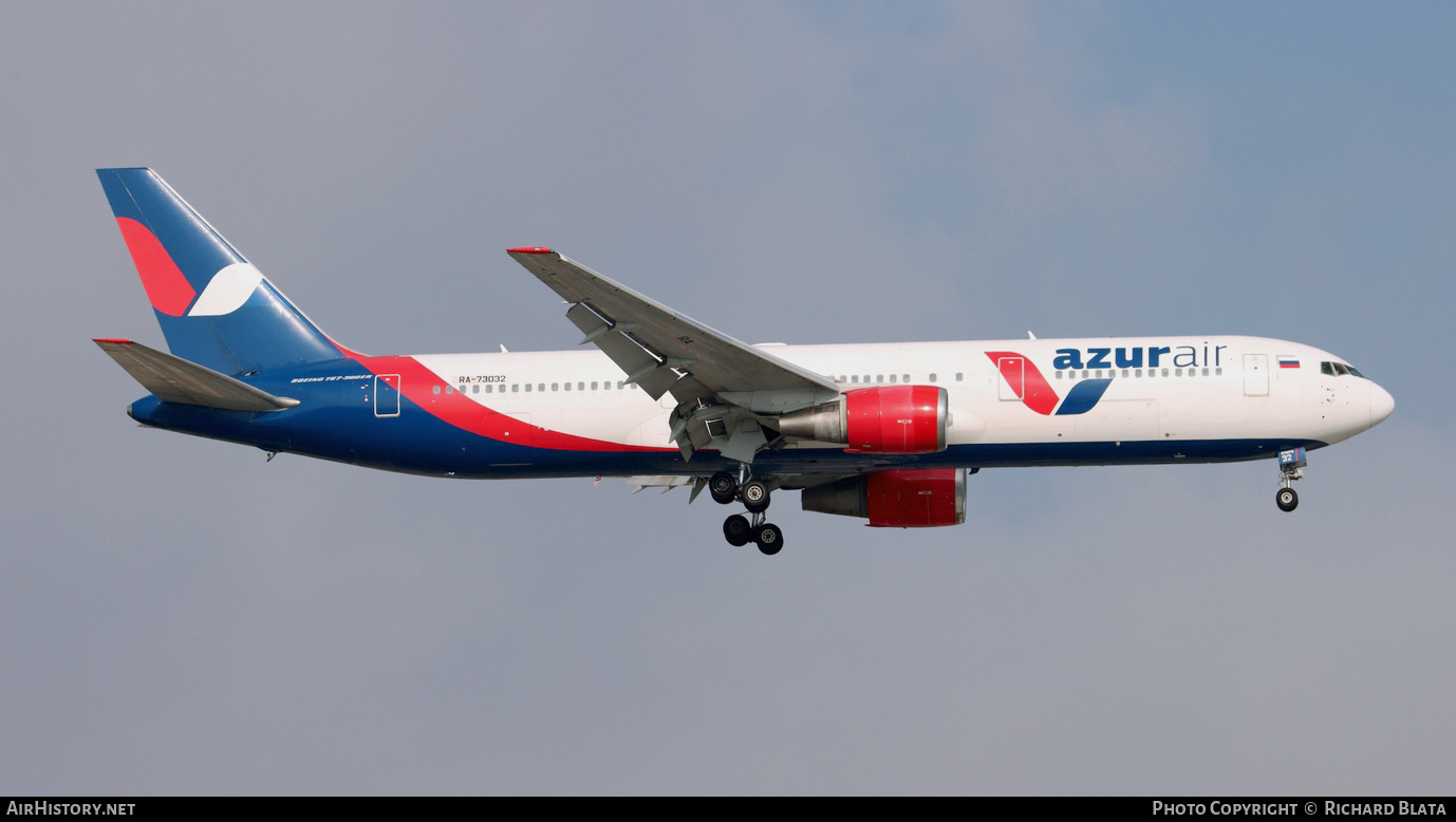 Aircraft Photo of RA-73032 | Boeing 767-306/ER | Azur Air | AirHistory.net #643802