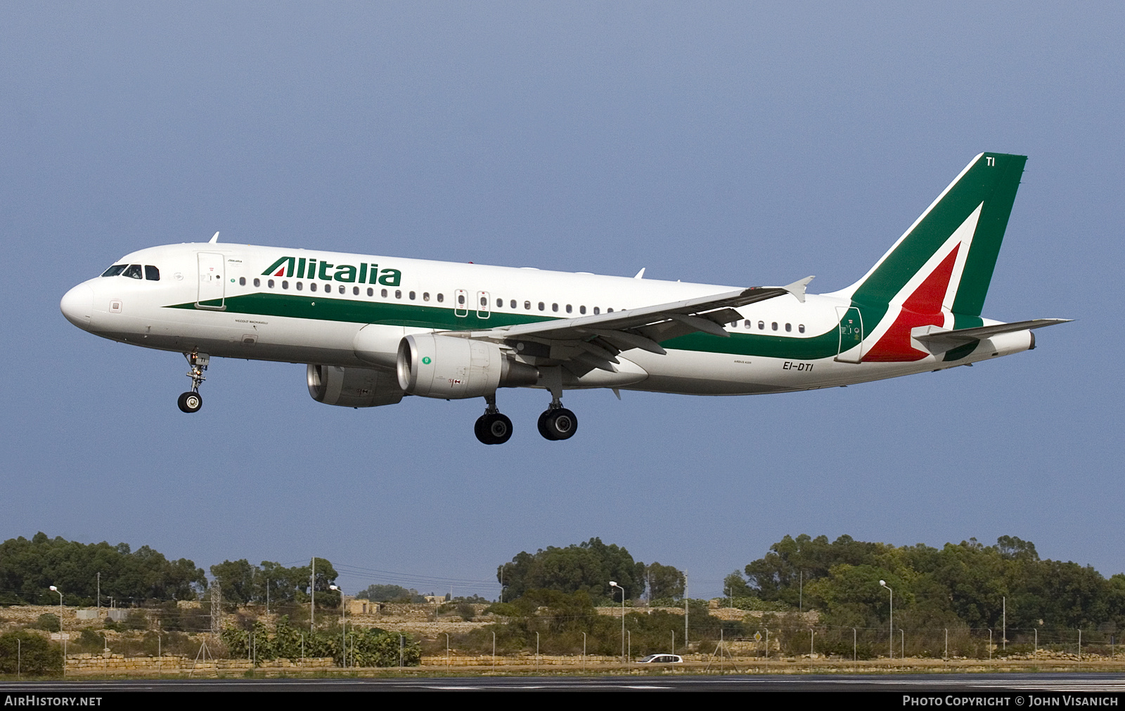 Aircraft Photo of EI-DTI | Airbus A320-216 | Alitalia | AirHistory.net #643806