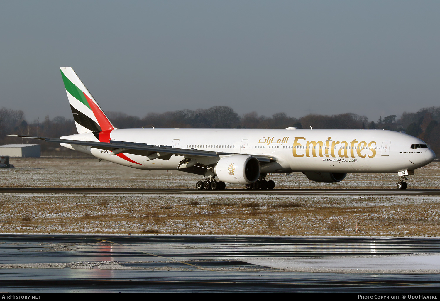 Aircraft Photo of A6-END | Boeing 777-31H/ER | Emirates | AirHistory.net #643824