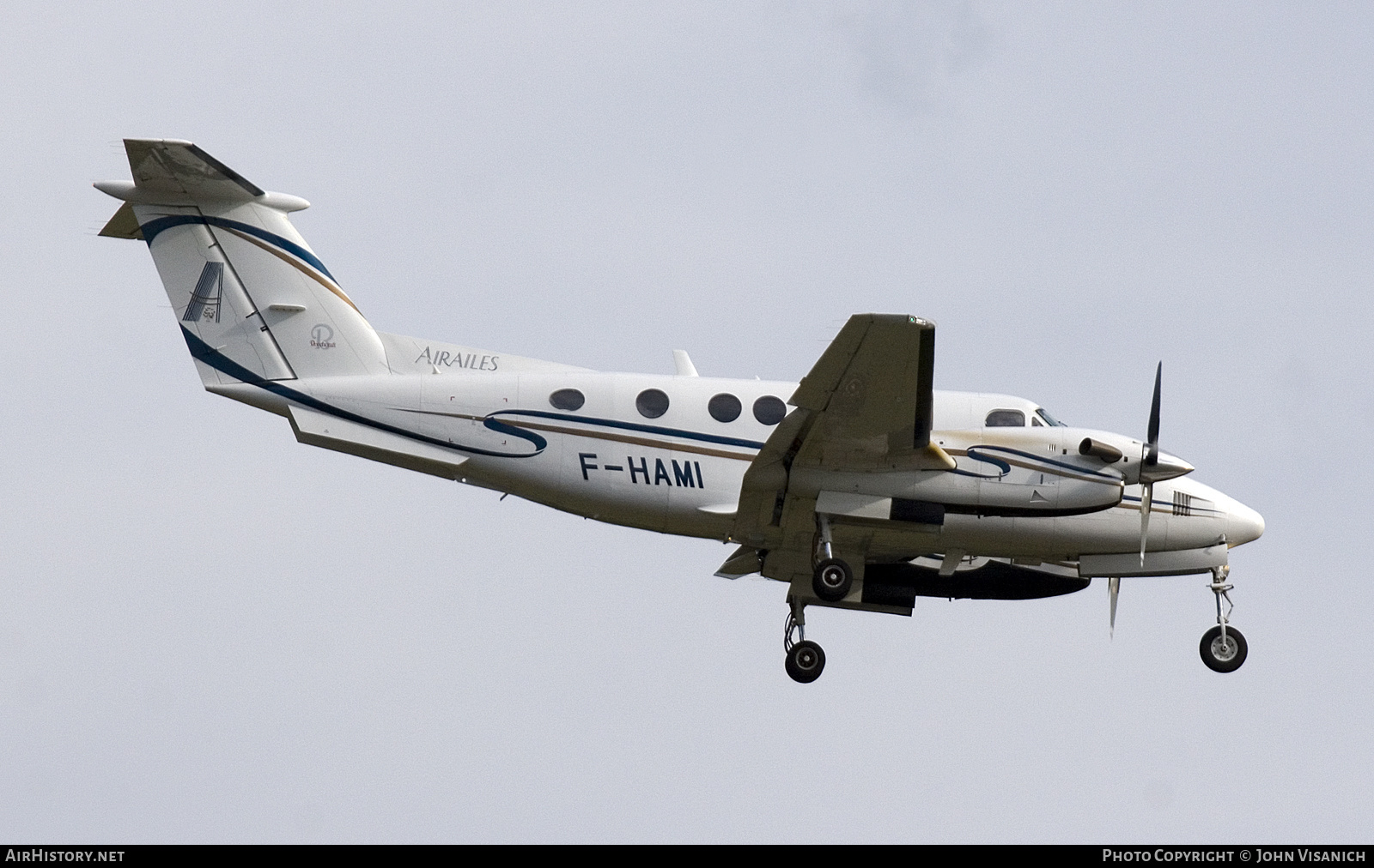 Aircraft Photo of F-HAMI | Raytheon B200 King Air | Air Ailes | AirHistory.net #643942