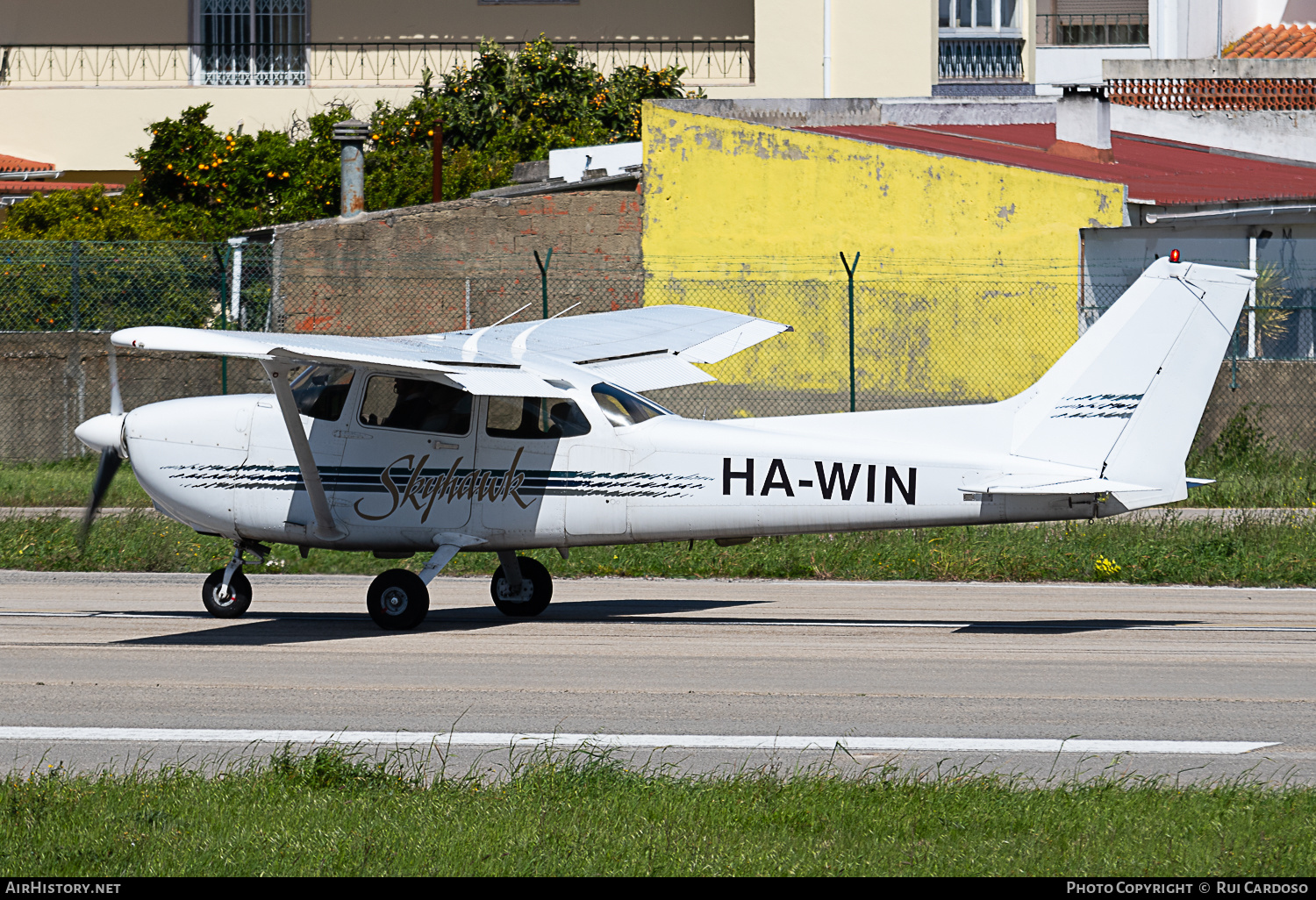 Aircraft Photo of HA-WIN | Cessna 172R Skyhawk | AirHistory.net #643984
