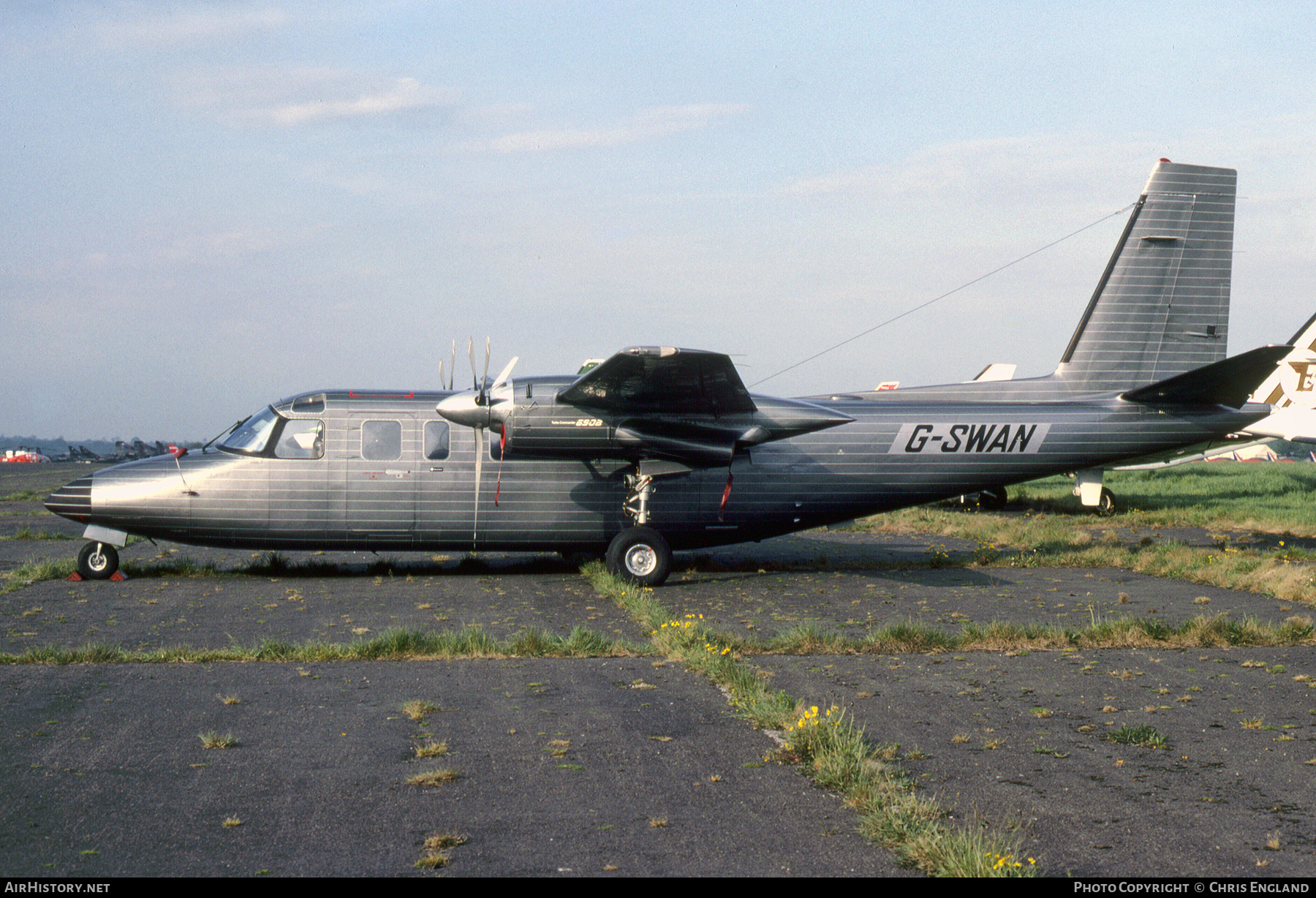 Aircraft Photo of G-SWAN | Rockwell 690B Turbo Commander | AirHistory.net #644039