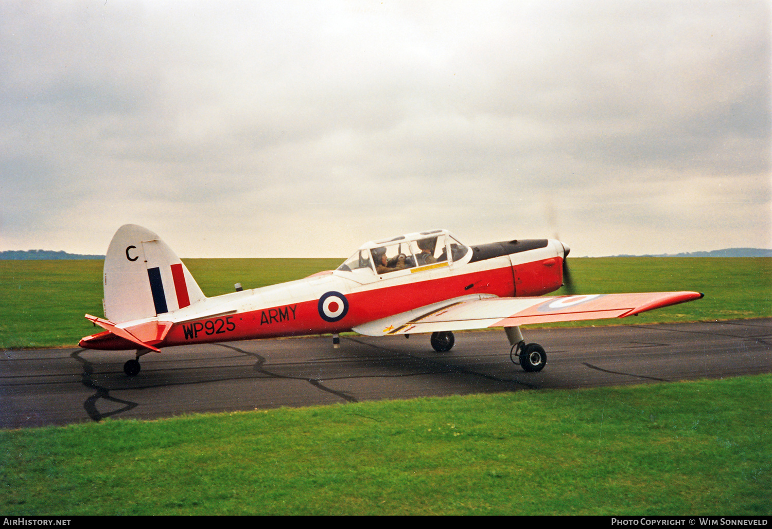 Aircraft Photo of WP925 | De Havilland Canada DHC-1 Chipmunk T10 | UK - Army | AirHistory.net #644070