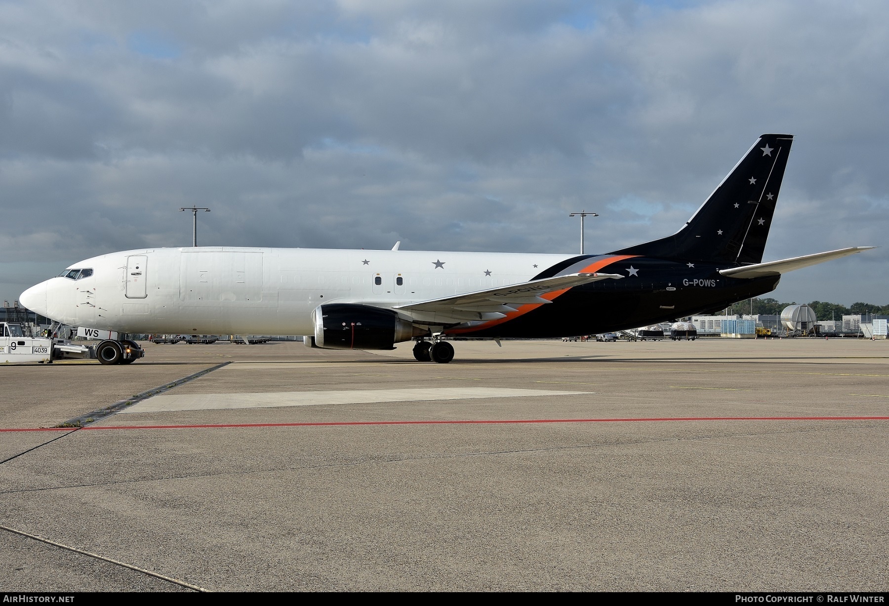 Aircraft Photo of G-POWS | Boeing 737-436/SF | Titan Airways | AirHistory.net #644074