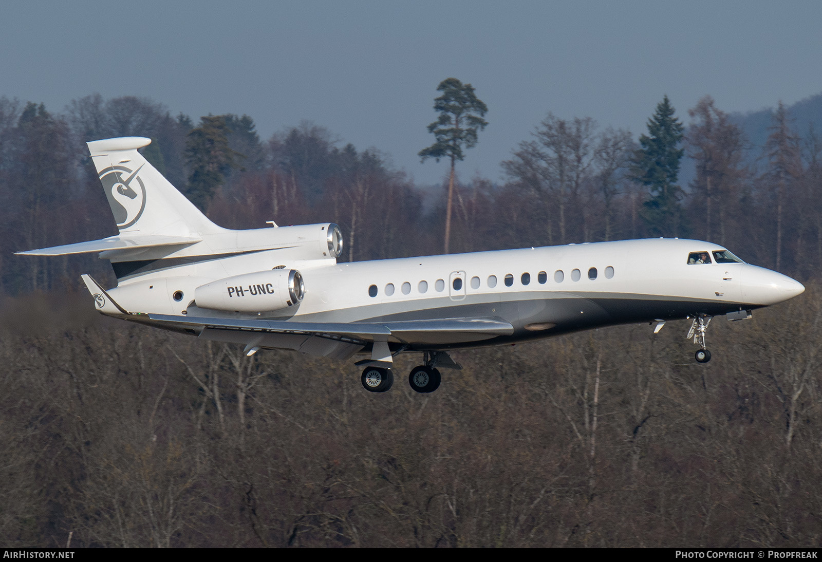 Aircraft Photo of PH-UNC | Dassault Falcon 7X | AirHistory.net #644091