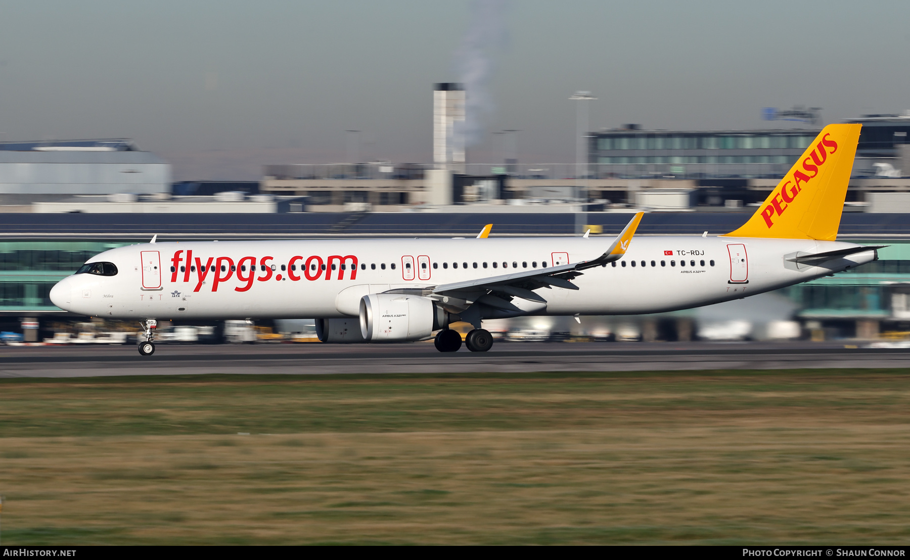 Aircraft Photo of TC-RDJ | Airbus A321-251NX | Pegasus Airlines | AirHistory.net #644197