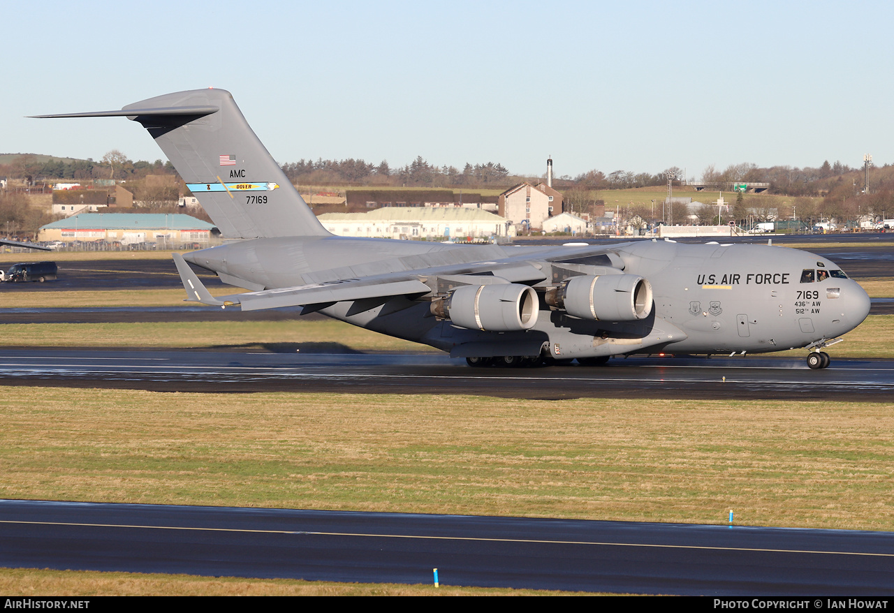 Aircraft Photo of 07-7169 / 77169 | Boeing C-17A Globemaster III | USA - Air Force | AirHistory.net #644303