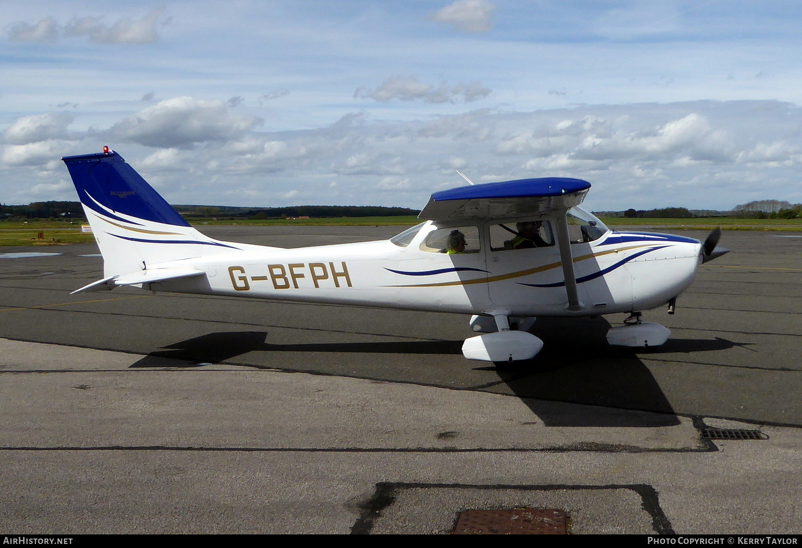 Aircraft Photo of G-BFPH | Reims F172K | AirHistory.net #644325