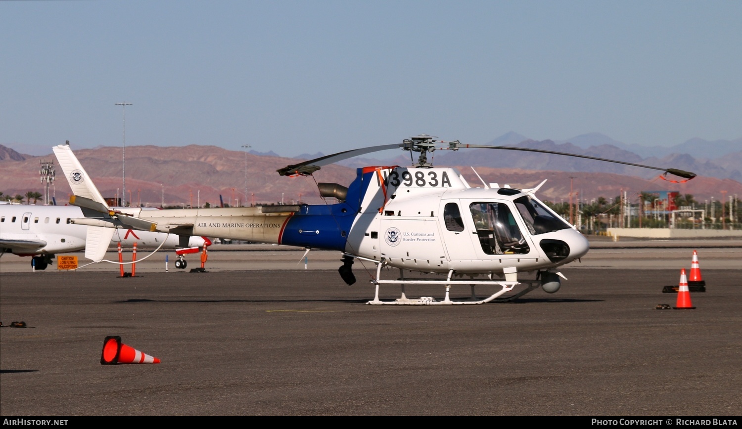 Aircraft Photo of N3983A | Aerospatiale AS-350B-3 Ecureuil | USA - Customs | AirHistory.net #644350