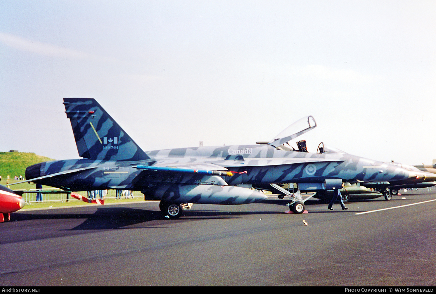 Aircraft Photo of 188764 | McDonnell Douglas CF-188A Hornet | Canada - Air Force | AirHistory.net #644357