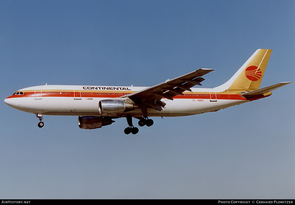 Aircraft Photo of N966C | Airbus A300B4-203 | Continental Airlines | AirHistory.net #644428