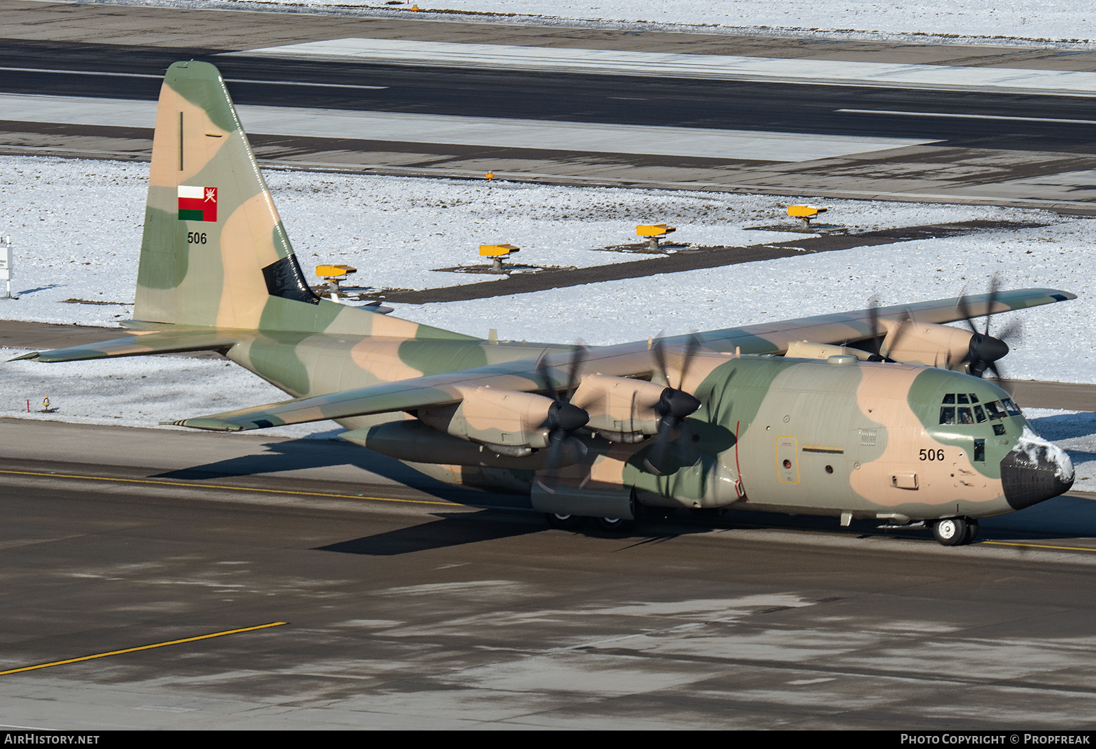 Aircraft Photo of 506 | Lockheed Martin C-130J Hercules | Oman - Air Force | AirHistory.net #644678