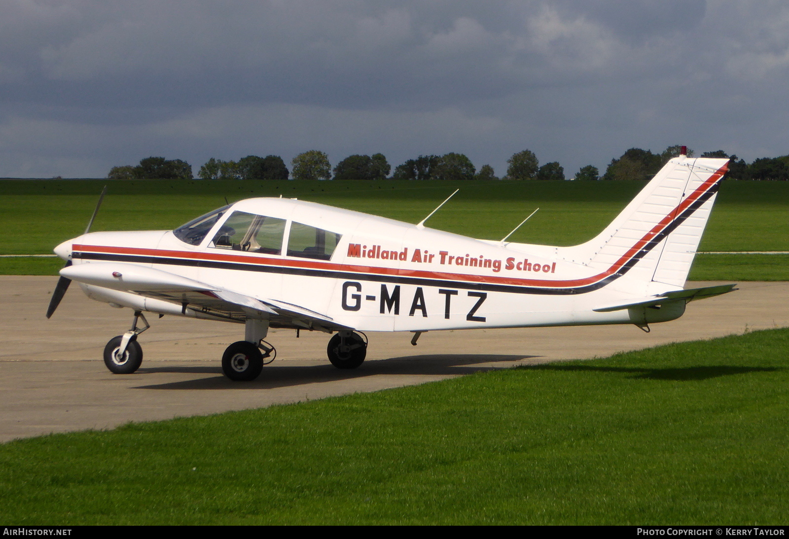 Aircraft Photo of G-MATZ | Piper PA-28-140 Cherokee | Midland Air Training School | AirHistory.net #644700