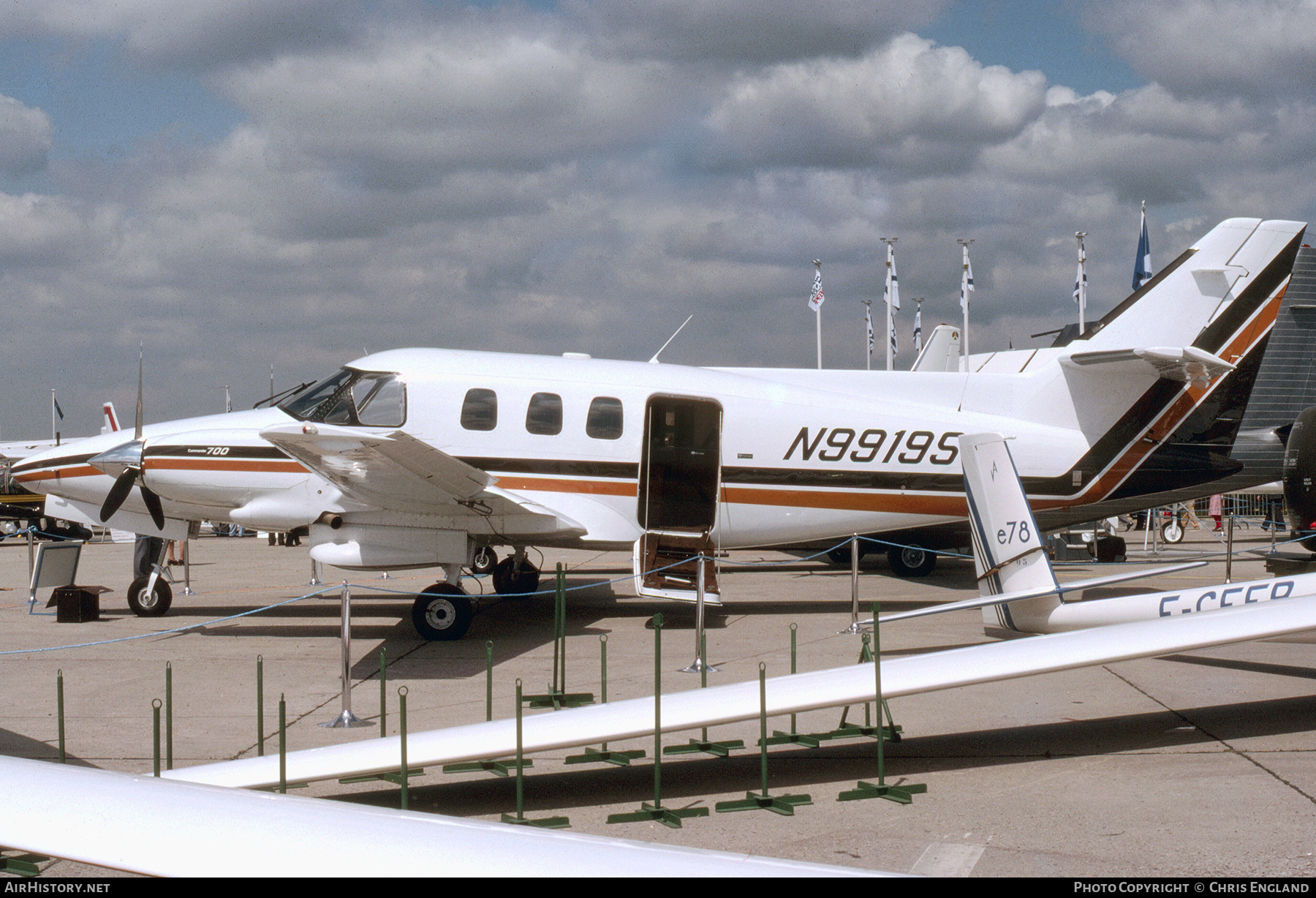 Aircraft Photo of N9919S | Rockwell Commander 700 | AirHistory.net #644806