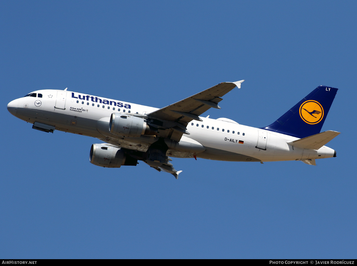 Aircraft Photo of D-AILY | Airbus A319-114 | Lufthansa | AirHistory.net #644903
