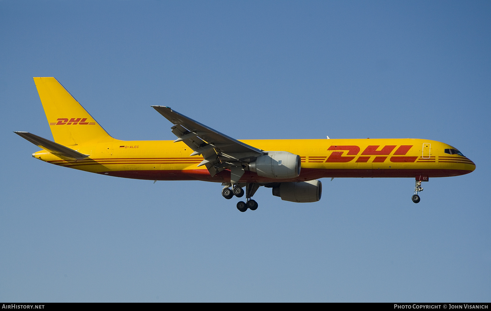 Aircraft Photo of D-ALEC | Boeing 757-236/SF | DHL International | AirHistory.net #644944