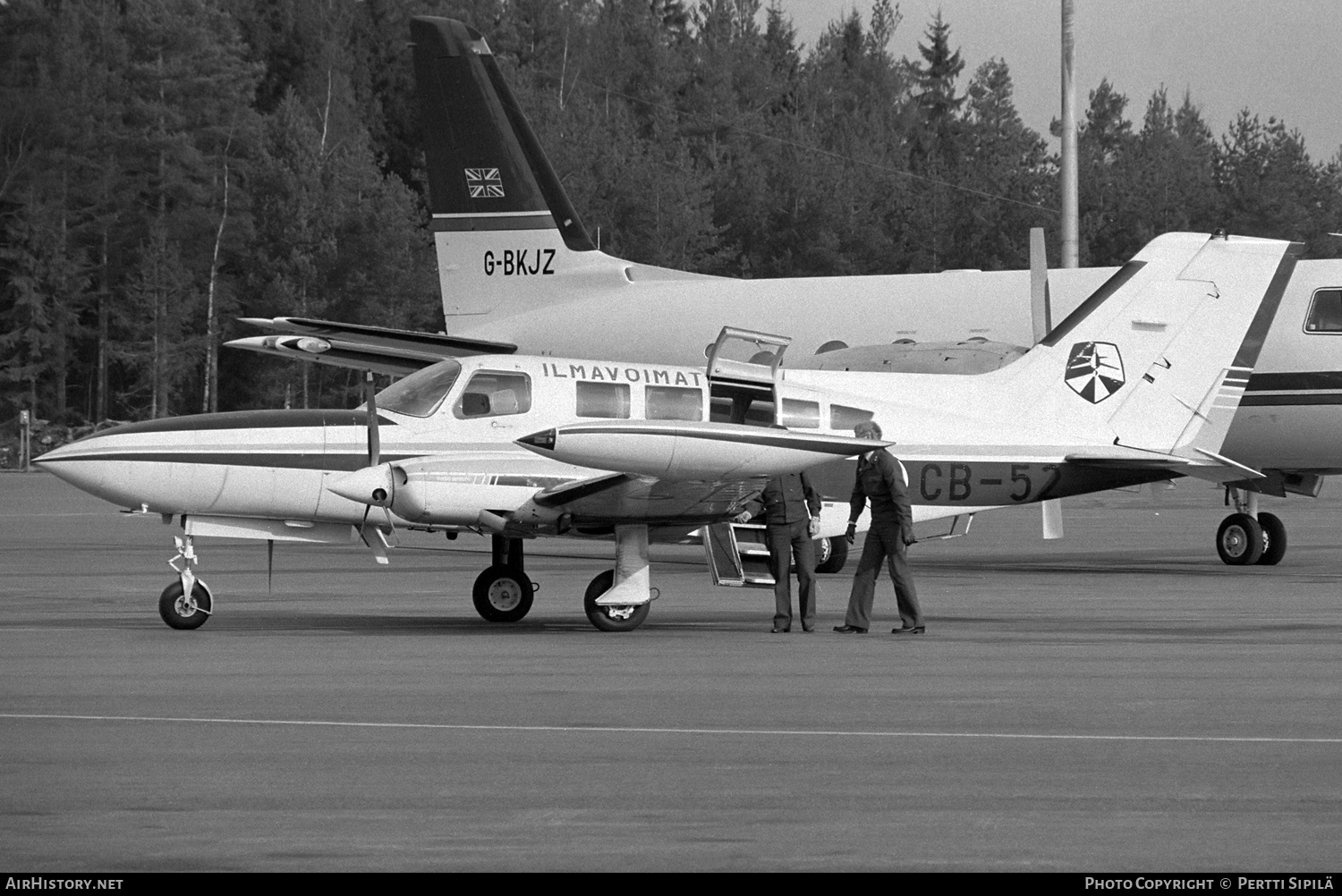 Aircraft Photo of CB-52 | Cessna 402B Businessliner | Finland - Air Force | AirHistory.net #644946