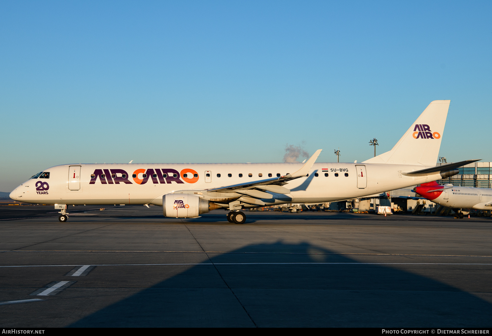 Aircraft Photo of SU-BVG | Embraer 190LR (ERJ-190-100LR) | Air Cairo | AirHistory.net #645073