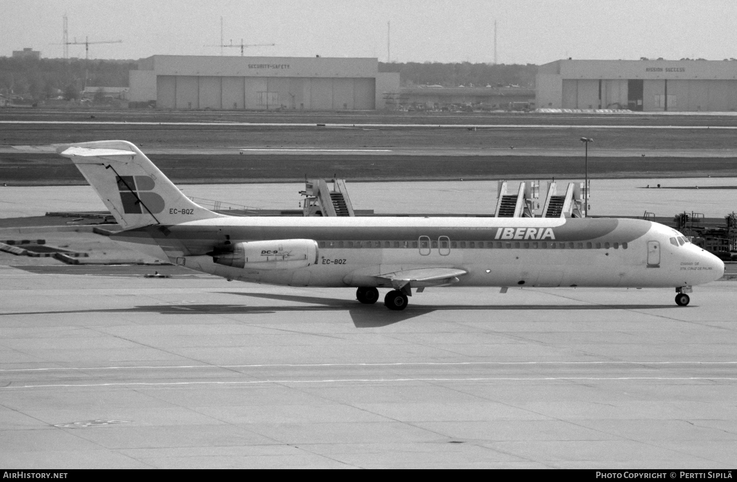 Aircraft Photo of EC-BQZ | McDonnell Douglas DC-9-32 | Iberia | AirHistory.net #645095