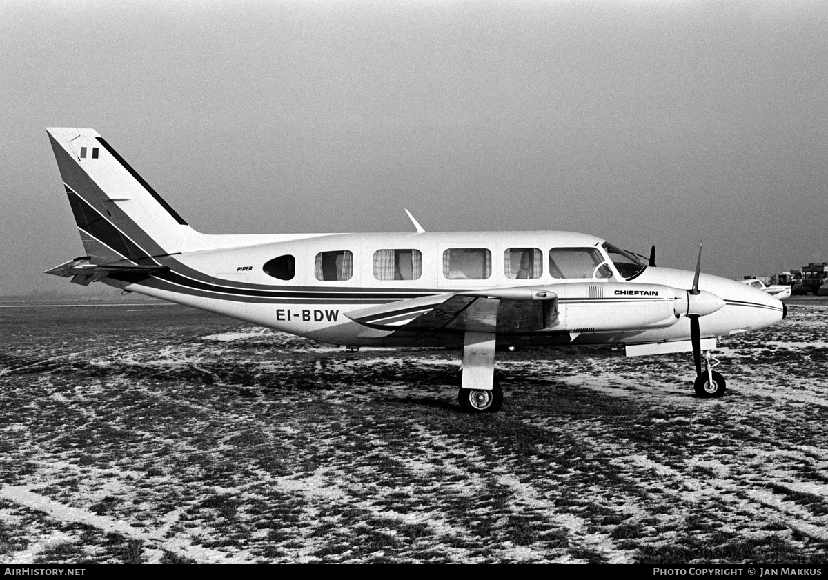 Aircraft Photo of EI-BDW | Piper PA-31-350 Navajo Chieftain | AirHistory.net #645105