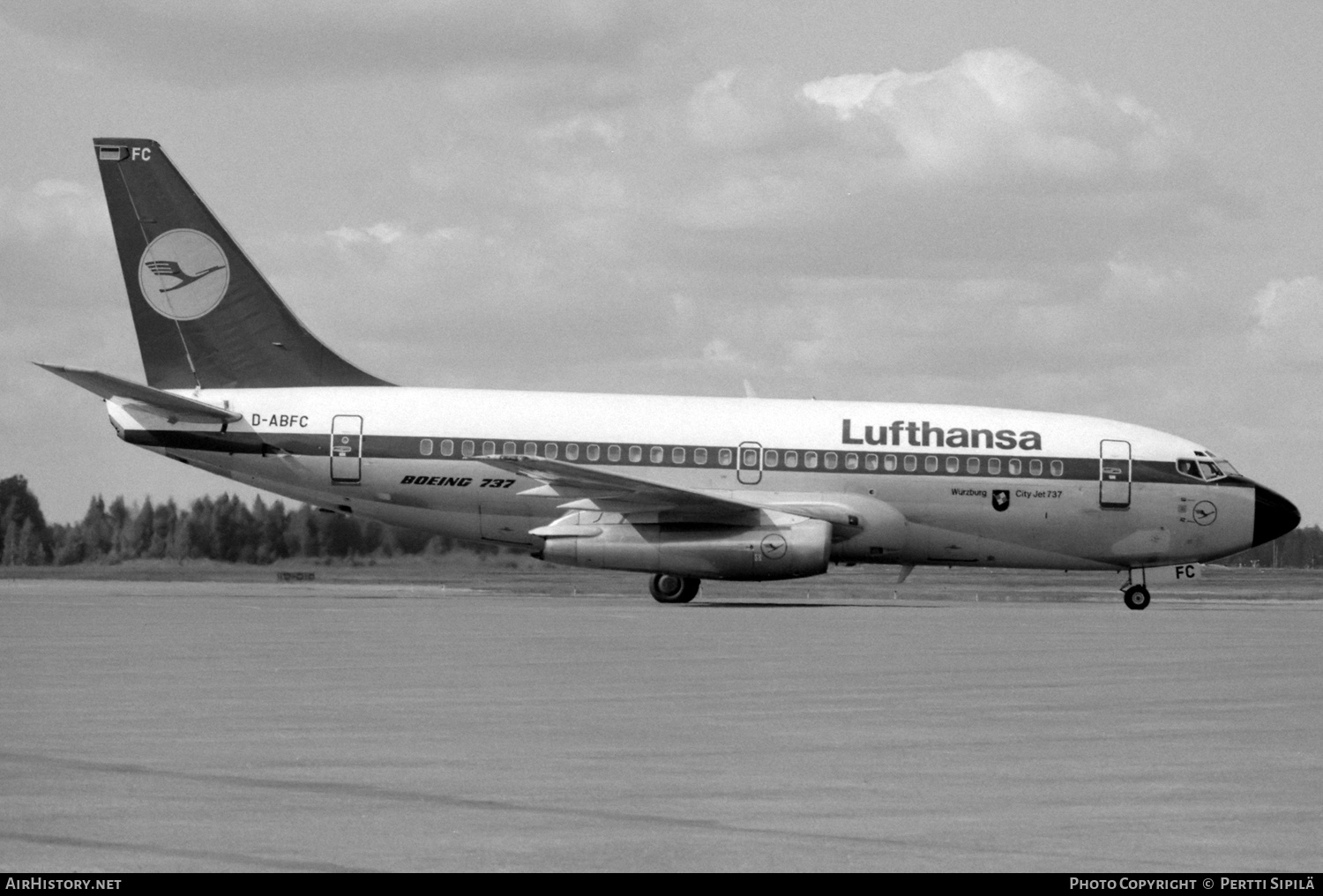 Aircraft Photo of D-ABFC | Boeing 737-230/Adv | Lufthansa | AirHistory.net #645112