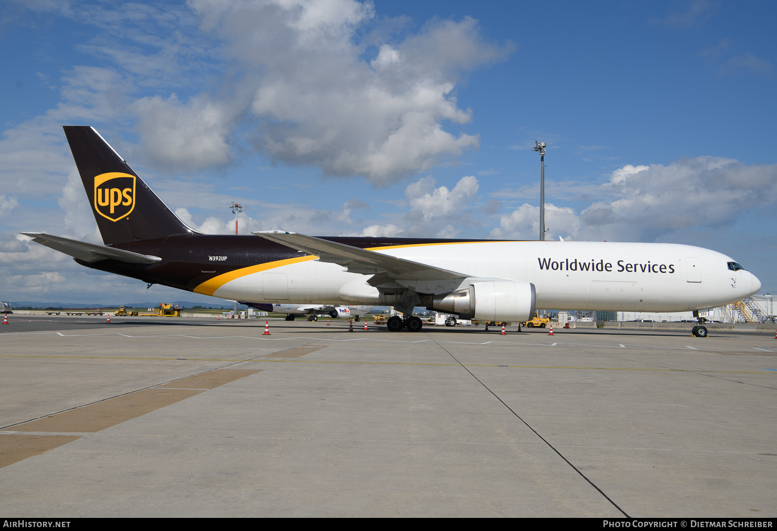 Aircraft Photo of N392UP | Boeing 767-304/ER(BDSF) | United Parcel Service - UPS | AirHistory.net #645153