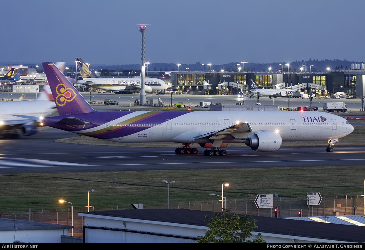 Aircraft Photo of HS-TKQ | Boeing 777-3AL/ER | Thai Airways International | AirHistory.net #645159