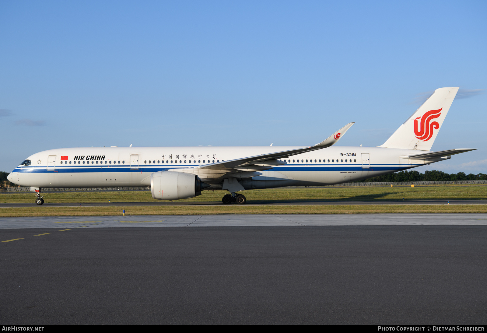 Aircraft Photo of B-321M | Airbus A350-941 | Air China | AirHistory.net #645211