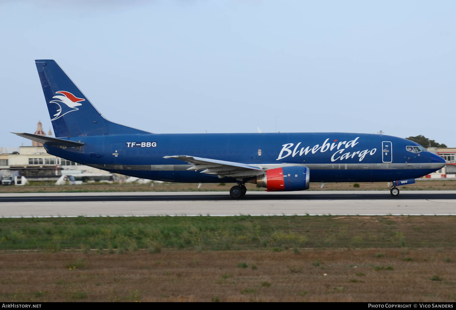 Aircraft Photo of TF-BBG | Boeing 737-36E(SF) | Bluebird Cargo | AirHistory.net #645264