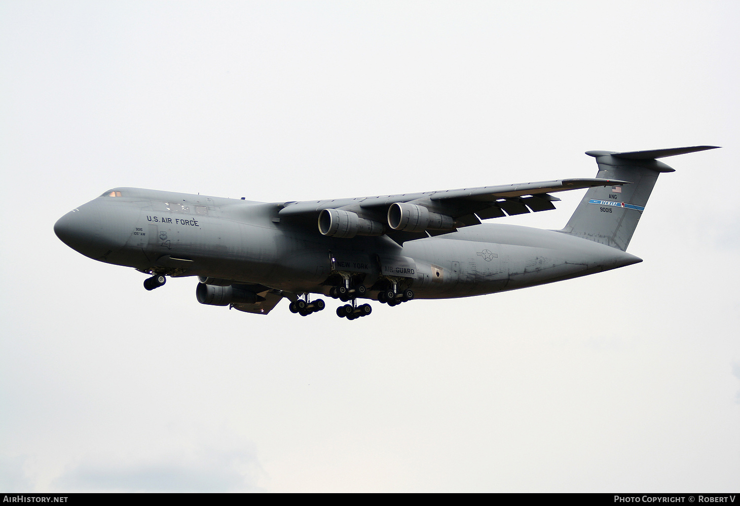 Aircraft Photo of 69-0015 | Lockheed C-5A Galaxy (L-500) | USA - Air Force | AirHistory.net #645323