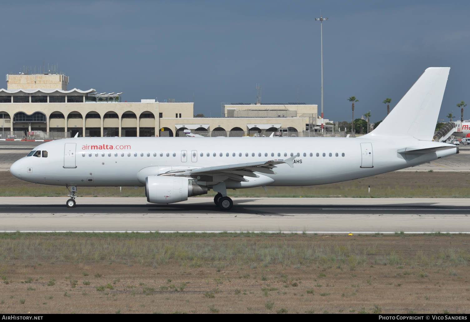 Aircraft Photo of 9H-AHS | Airbus A320-214 | Air Malta | AirHistory.net #645384