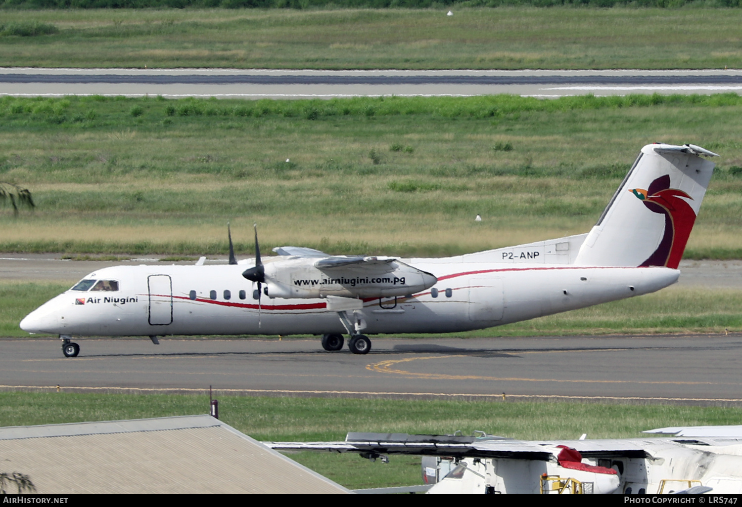 Aircraft Photo of P2-ANP | De Havilland Canada DHC-8-315 Dash 8 | Air Niugini | AirHistory.net #645449