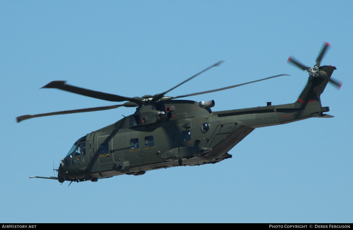 Aircraft Photo of ZJ122 | EHI EH101-411 Merlin HC3 | UK - Air Force | AirHistory.net #645464