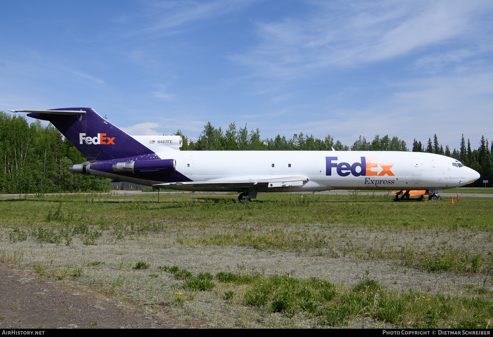 Aircraft Photo of N467FE | Boeing 727-225(F) | FedEx Express | AirHistory.net #645547