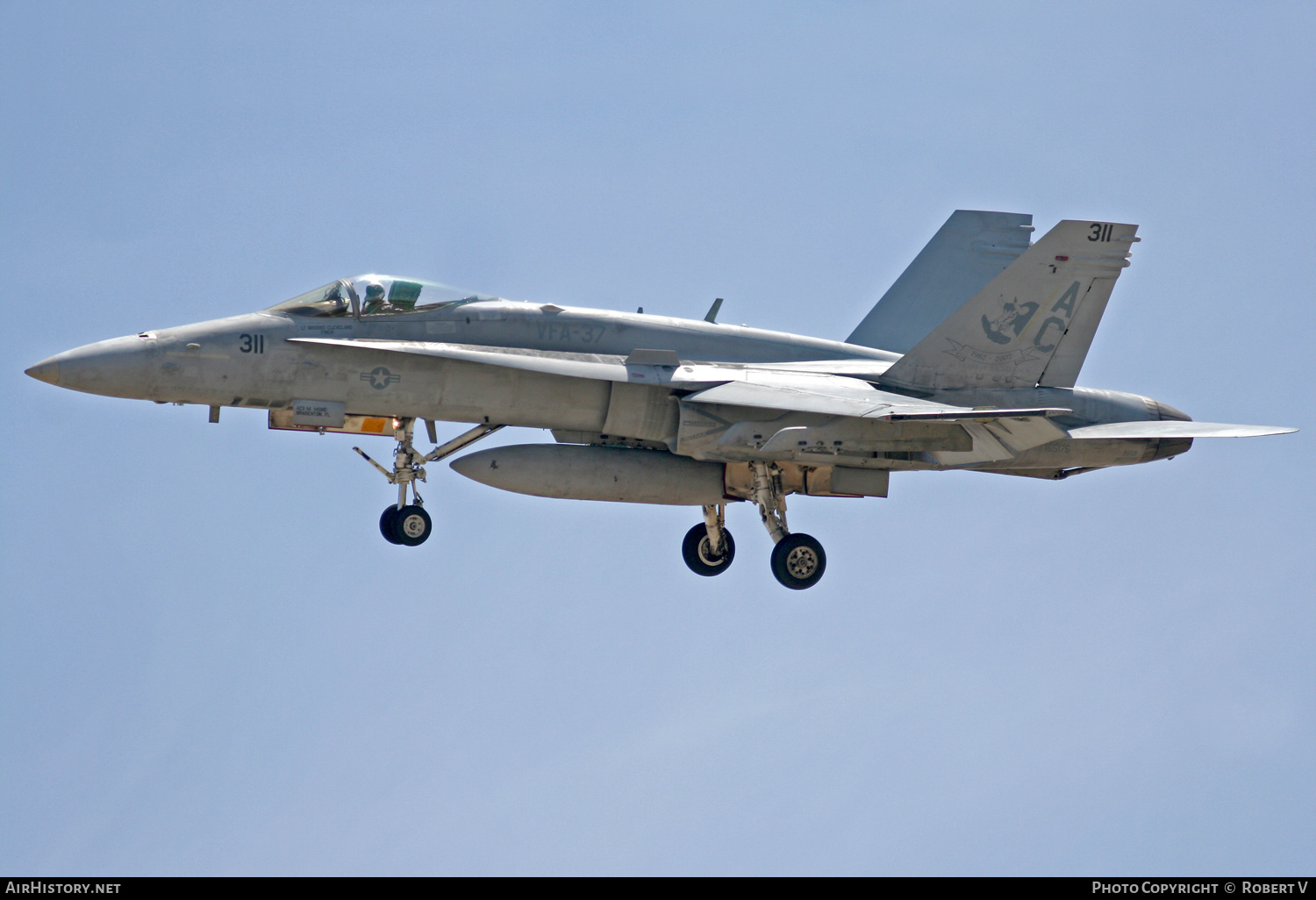 Aircraft Photo of 165175 | McDonnell Douglas F/A-18C Hornet | USA - Marines | AirHistory.net #645570