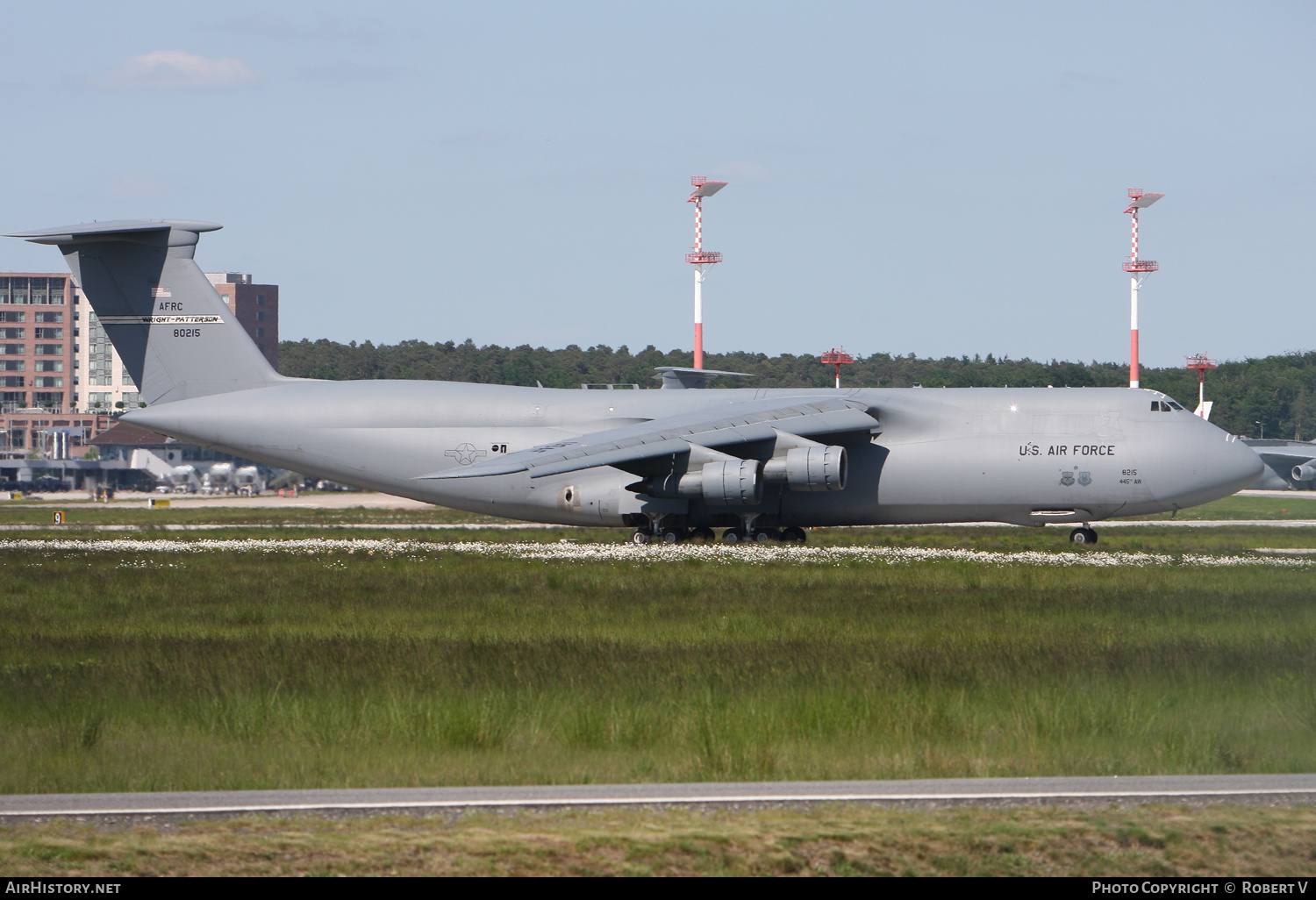 Aircraft Photo of 68-0215 | Lockheed C-5A Galaxy (L-500) | AirHistory.net #645572